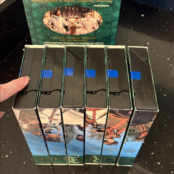 BBC Video - Elizabeth R (VHS, 1995, 6-Tape Set) Glenda Jackson Historical Drama - Picture 10 of 13